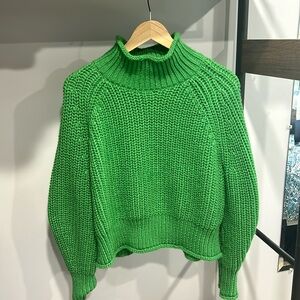 HM turtleneck sweater.